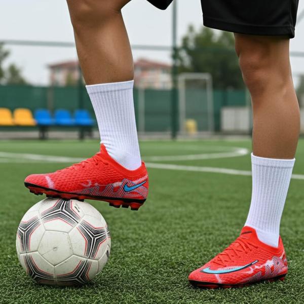 Nike Air Krampon Kırmızı Mavi Siyah