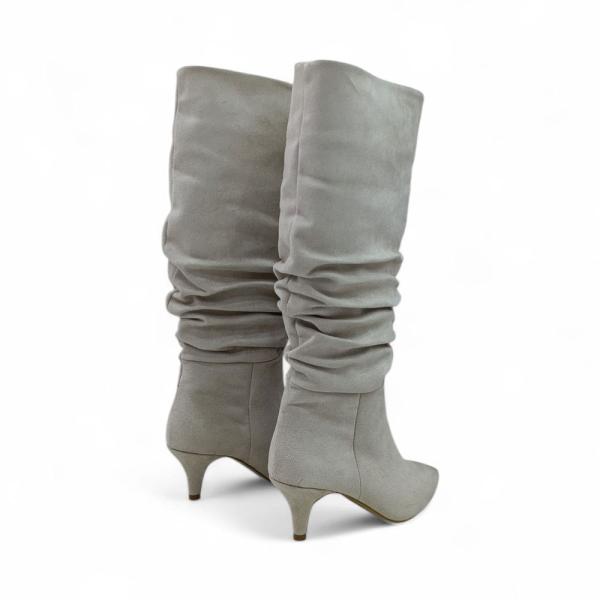 Bej Nubuk İnce Taban Körüklü Dizaltı Sivri Burun Kadın Çizme