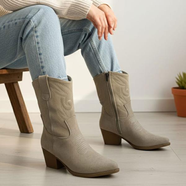 Bej Süet Yandan Fermuarlı  Kadın Kovboy bot