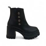 Siyah Aksesuar Detaylı Yandan Fermuarlı Yüksek Kalın Kadın Topuklu Bot