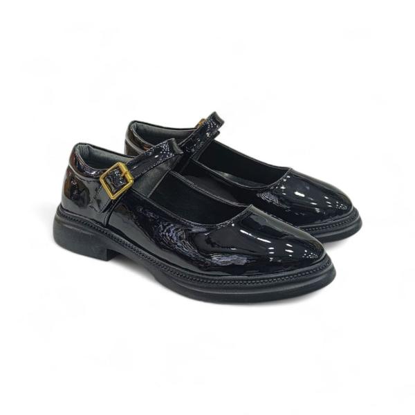 Siyah Rugan Toka Detaylı Kadın Loafer