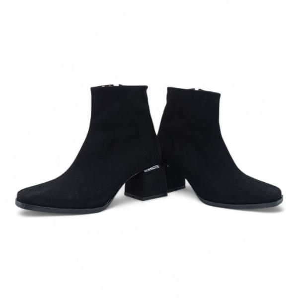 Siyah Süet Kısa Topuklu Yandan Fermuarlı Galvaniz Ökçe Kadın Bot