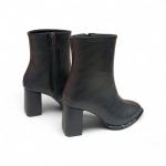 Siyah Yandan Fermuarlı Kadın Topuklu Bot