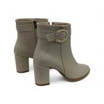 Bej Toka Detaylı Yandan Fermuarlı Kalın Topuklu Kadın Bot