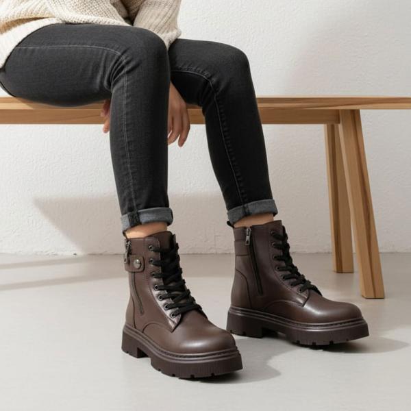 Kahve Kemer Bağcıkl Detaylı Yandan Fermuarlı Kadın Kısa Bot