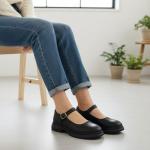 Siyah Cilt Toka Detaylı Kadın Loafer