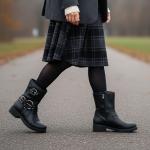 Siyah Metal Toka Detaylı Yandan Fermuarlı Kadın Bot