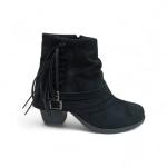 Siyah Süet Püskül Toka Detaylı Fermuarlı Detaylı Kadın Topuklu Bot